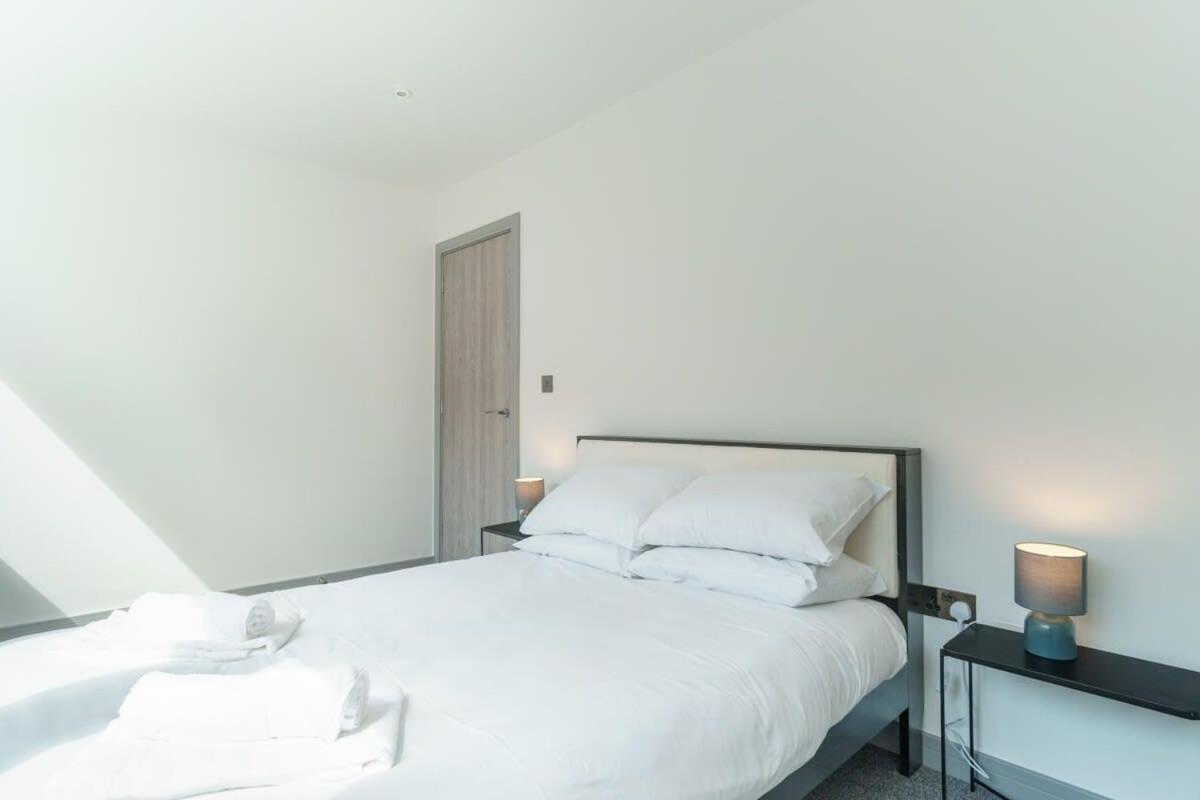 Modern 1 Bedroom Apartment In Preston Centre Zewnętrze zdjęcie